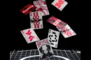 Bicycle Machine56 R-TYPE/3 White Playing Cards by RunIt Decks – Bild 6