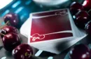 Cherry Casino (Reno Red) Playing Cards By Pure Imagination Projects – Bild 4