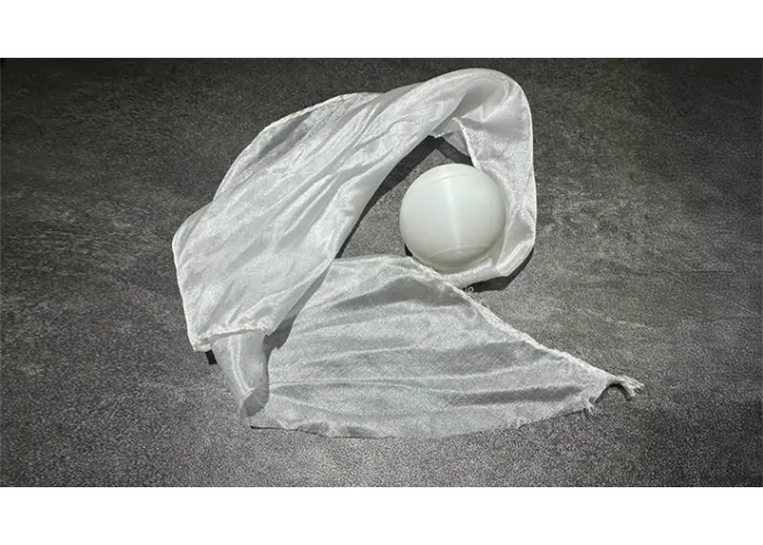 Hyper Silk Ball by Peng Min & Storm Creative (White)