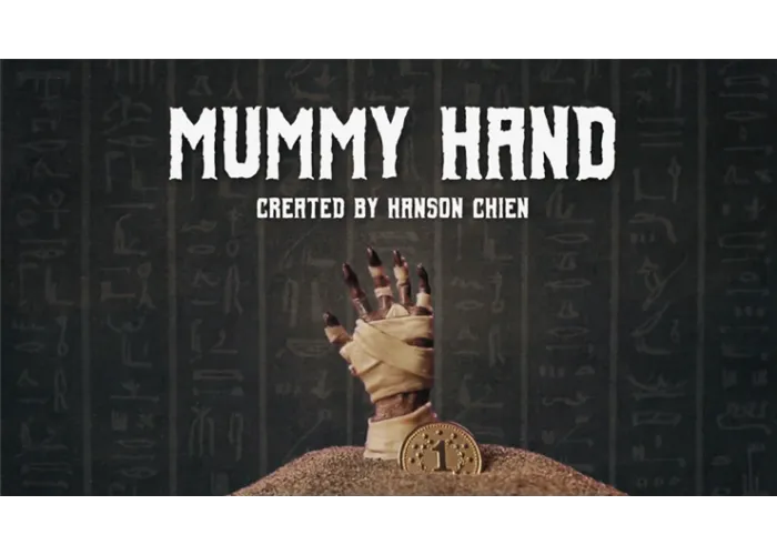 Hanson Chien Presents Mummy Hand by Hanson Chien & Bob Farmer