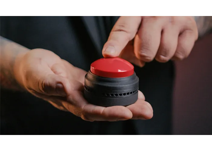 João Miranda Magic presents The Button by Chris James featuring Craig Petty