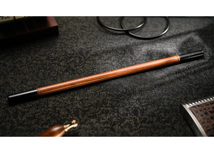 Folding Wand by TCC Presents