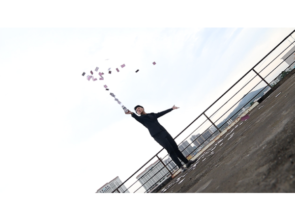 THE ROCKET Card Fountain RIGHT HANDED (Wireless Remote Version) by Bond Lee - Trick