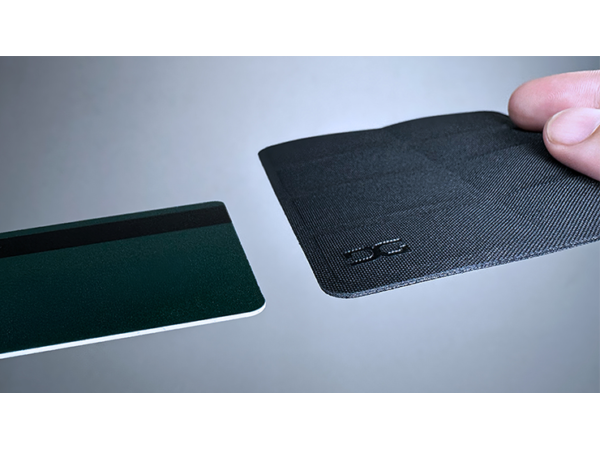 One Card by Daniel Garcia