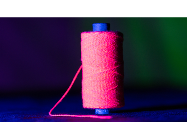 WGM UV GLOW GYPSY THREAD PINK REFILL SPOOL by Murphy's Magic  - Trick