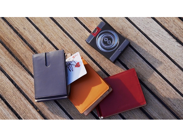 Modern Card to Wallet Insta (Grey) by Quiver