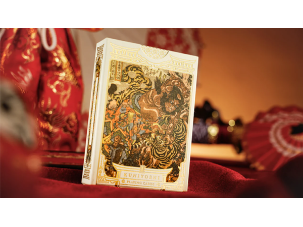 Kuniyoshi Special Edition Playing Cards by 52 MUSÉE