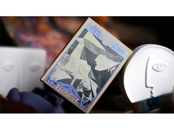 Picasso Standard Edition Playing Cards by 52 MUSÉE