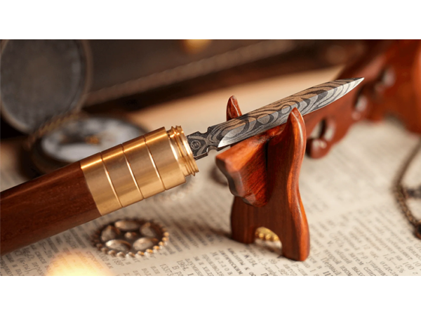 The Perfect Knife by Hongzhi Wang, Jay Wang, & TCC Magic