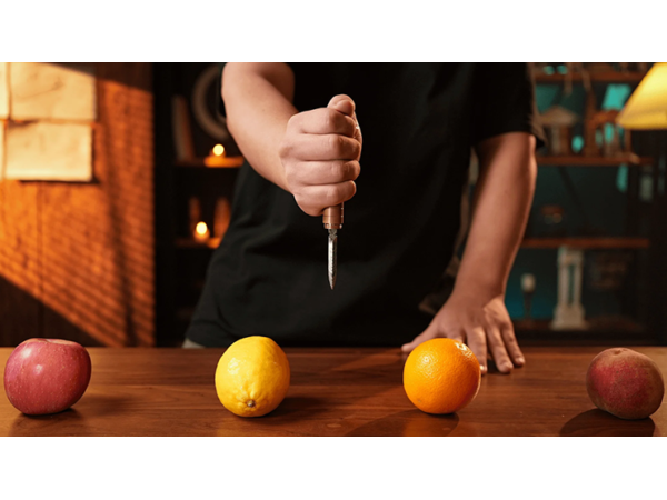 The Perfect Knife by Hongzhi Wang, Jay Wang, & TCC Magic