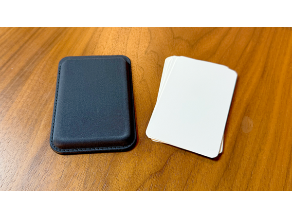 The iDetic Peek by Mark Lemon