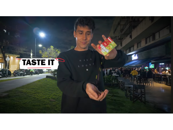 Candy Cards by Martin Braesses