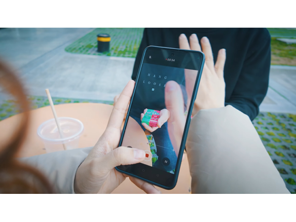 Candy Cards by Martin Braesses