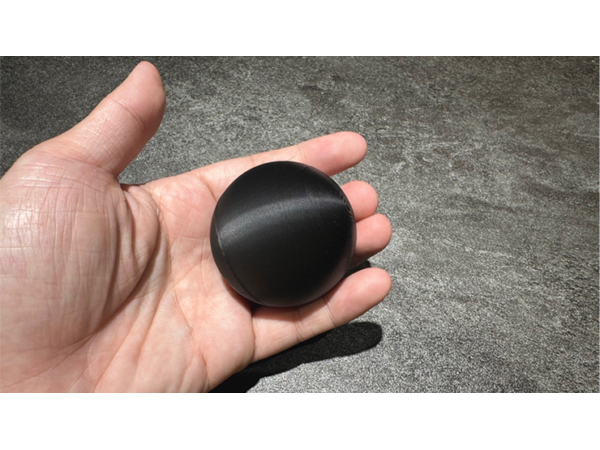 Hyper Silk Ball by Peng Min & Storm Creative (Black)