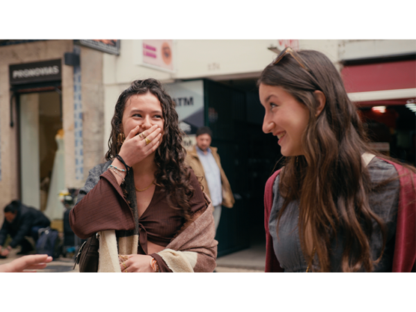 Leviosa Phone by João Miranda and Julio Montoro