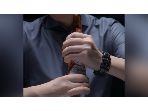 Tornado Bottle by Red Tsai and Aaron Hsing