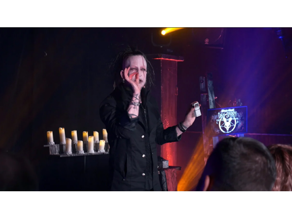 TOSSED OUT TAROT (Tossed Out Deck)