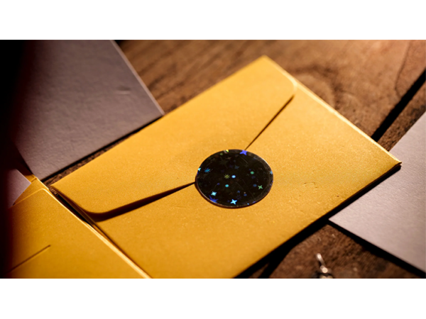 Roentgen Envelope by Chen Yang & TCC Magic
