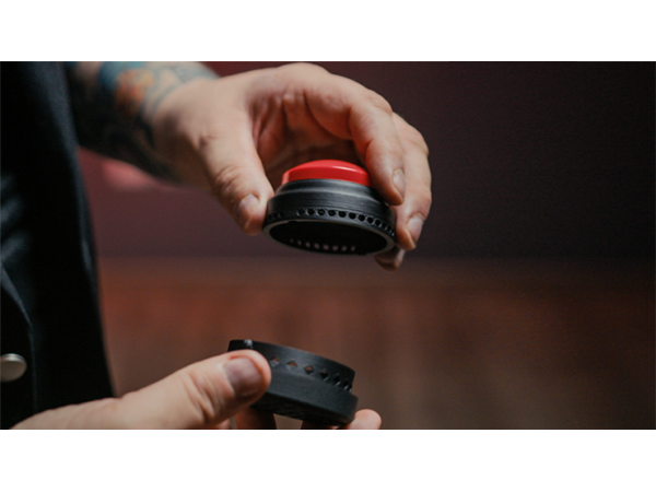 João Miranda Magic presents The Button by Chris James featuring Craig Petty