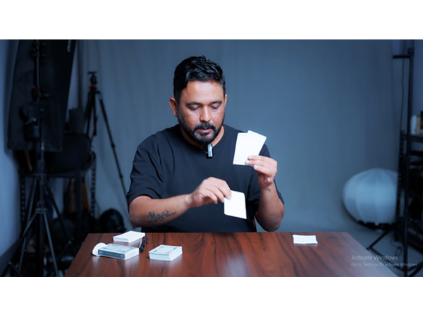 GLIMPSE by Manoj Kaushal