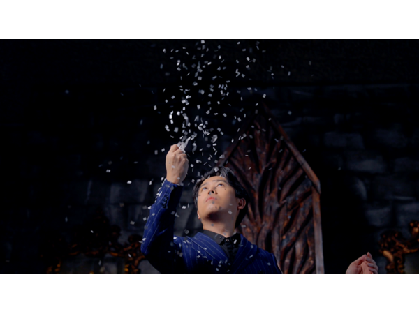 Invisible Snow by Bond Lee and MS Magic