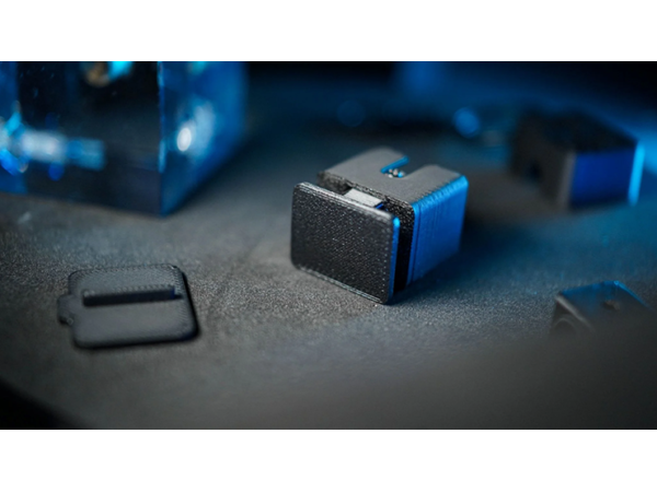 The EDC Holder by Mai Bro & TCC Magic