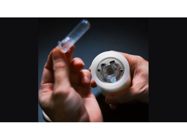 Spark 2.0 the Self Lighting Candle by Ochiu Magic