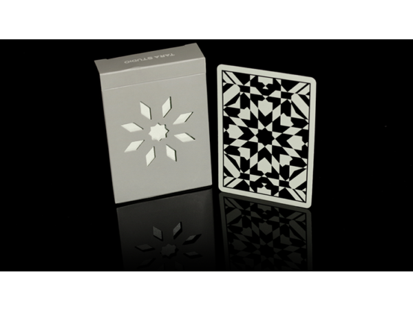 Majolica V2 Luminescent Playing Cards