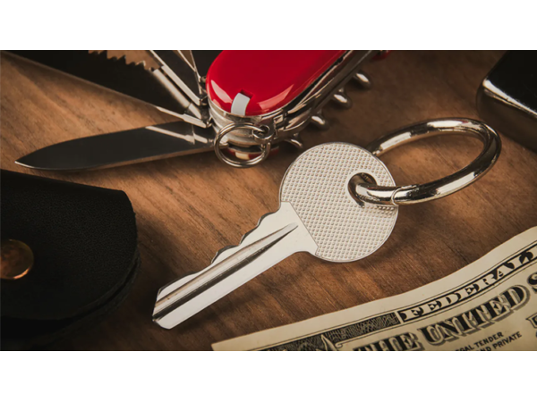 Swiss Key by Nicholas Lawrence and Hanson Chien