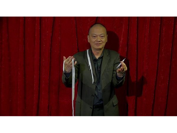 3 Shoelaces by Quoc Tien Tran