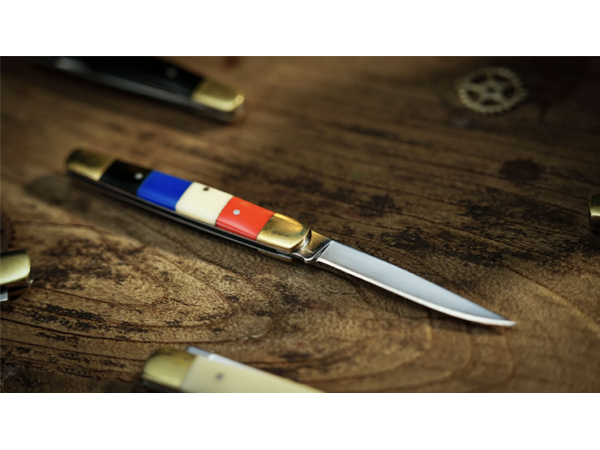Chroma Color-Changing Knives Set (Large Size) by TCC Magic
