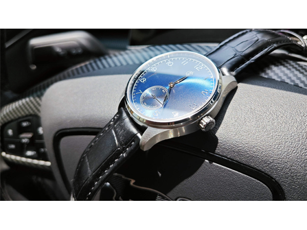 Watch (Blue) by PITATA MAGIC