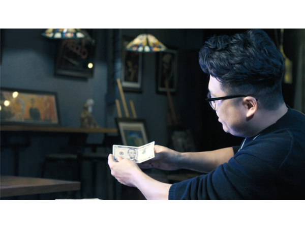 The Right Bill (EUR) by Wang Zhe & Bacon Magic