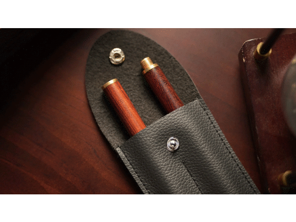 New Folding Wand by TCC Presents (Faux Ivory)