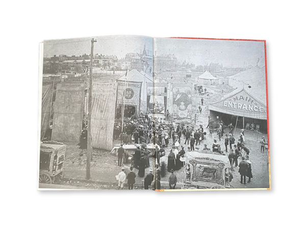 Escaping Obscurity - The Travel Diary of Harry Houdini 1897-1899 - Book