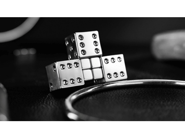 MagnetiCubes by Ivo David Oliveira & TCC Magic