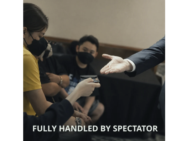 Holster Purse by ALEX NG & Kevin Chow
