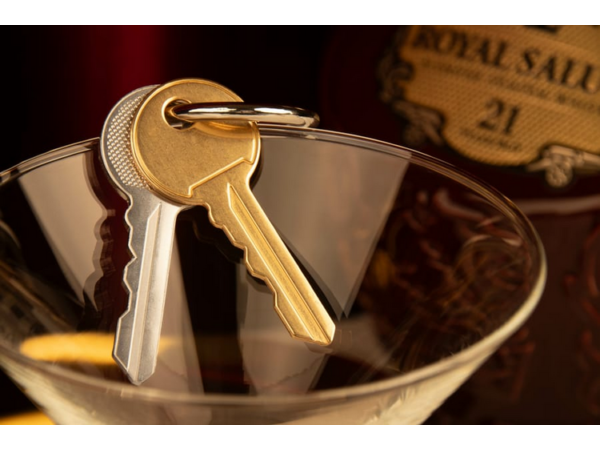 SCOTCH & WHISKEY by Tom Elderfiel and Hanson Chien