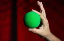 Magic Sponge Balls 4PK GREEN 3" by Murphy's Magic – Bild 2