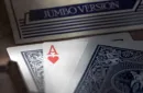 Michael Skinner's Ultimate Bicycle Jumbo 3 Card Monte (Blue) by Murphy's Magic – Bild 2