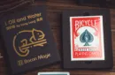 L Oil and Water (Red) by Long Long & Bacon Magic – Bild 2
