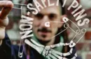 Non-Safety Pins by Juan Colàs – Bild 1