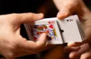 STRIPPER DECK (Gimmicks and Instructions) by Apprentice Magic  - Trick – Bild 4