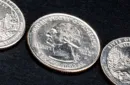 Triad Coins (Quarter) by Joshua Jay and Vanishing Inc. – Image 2