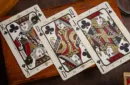 The Parlour Royale Legacy Edition (Gold Gilded) Playing Cards – Bild 5