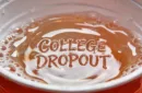 College Dropout by Juan Capilla & Alex Latorre – Bild 2