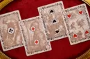 Wars of the Roses (2nd Edition Red Tuck- Gilded ) Playing Cards – Bild 4