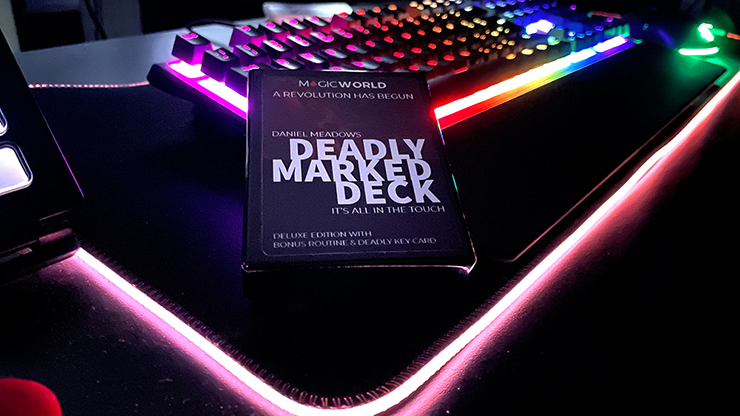 DEADLY MARKED DECK RED BICYCLE (Gimmicks and Online Instructions) by MagicWorld