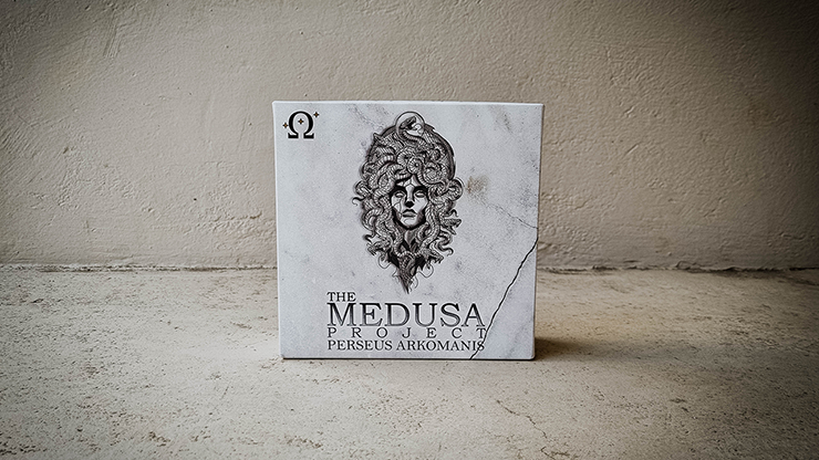 The Medusa Project Blue (Gimmicks and Online Instructions) by Perseus Arkomanis