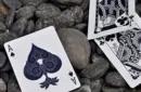 Totem Deck Limited Edition out of print (rot) by Aloy Studios – Image 2